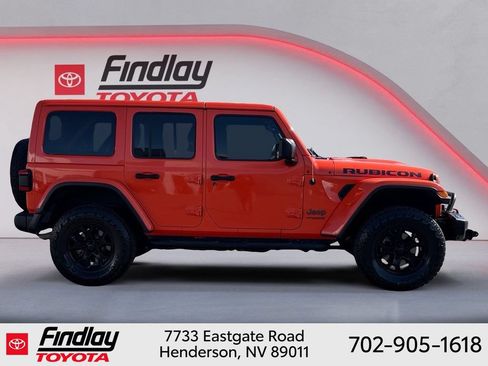 Used 2018 Jeep Wrangler Unlimited Rubicon w/ Dual Top Group AWD/4WD image 11