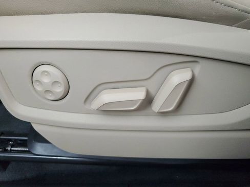 Used 2024 Audi Q5 2.0T Premium Plus image 21