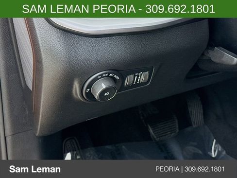 New 2026 Jeep Compass Limited image 10