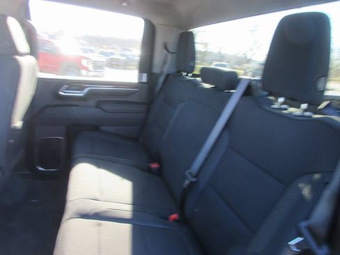 New 2026 GMC Sierra 2500 SLE w/ SLE Value Package; image 15