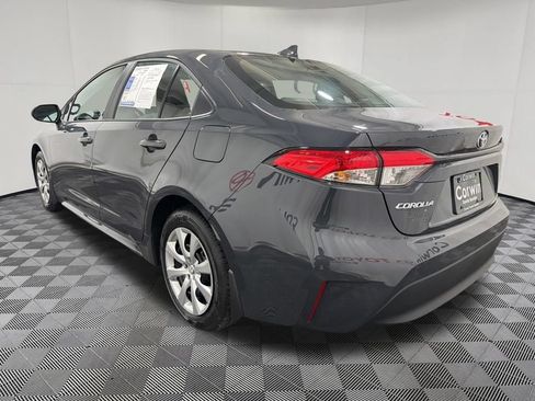 Used 2026 Toyota Corolla LE FWD image 5