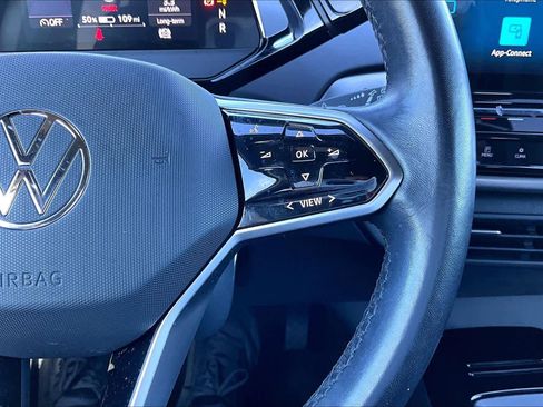 Used 2021 Volkswagen ID.4 Pro image 24