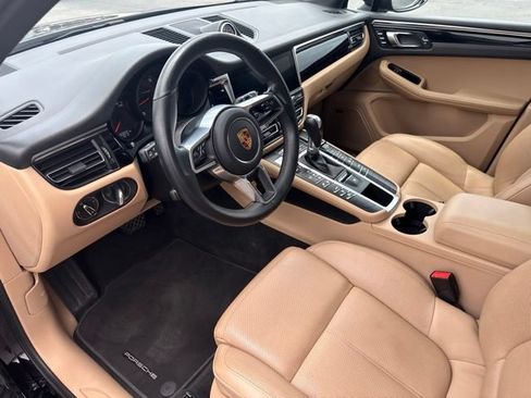 Used 2020 Porsche Macan AWD/4WD image 15