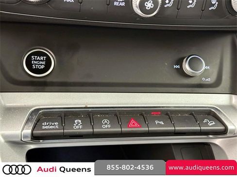 Used 2021 Audi Q3 2.0T Premium w/ Convenience Package image 25