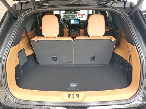 New 2026 Lincoln Aviator Black Label w/ Dynamic Handling Package AWD/4WD image 30