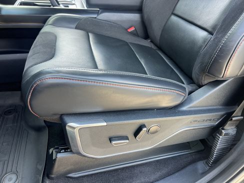 Used 2025 Ford F150 Raptor AWD/4WD image 18