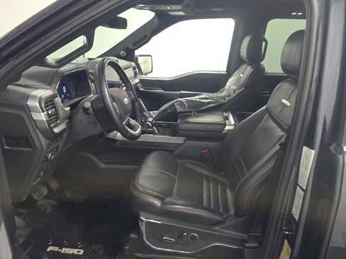 Used 2022 Ford F150 Platinum w/ Max Trailer Tow Package image 9