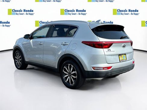 Used 2019 Kia Sportage EX AWD/4WD image 5