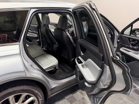 Used 2021 Lincoln Corsair AWD w/ Premium Package image 27