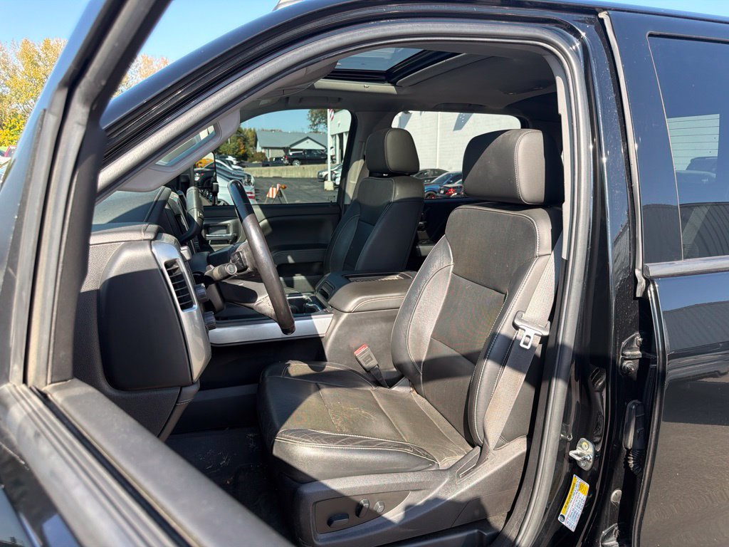 Used 2019 Chevrolet Silverado 2500 LTZ w/ Duramax Plus Package AWD/4WD image 16