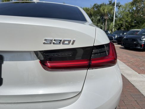 Used 2020 BMW 330i xDrive Sedan w/ Premium Package AWD/4WD image 43