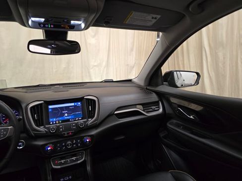 Used 2024 GMC Terrain AT4 w/ Infotainment Package II AWD/4WD image 34