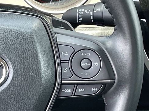 Used 2023 Toyota Camry XSE image 14