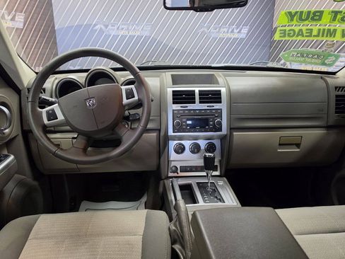 Used 2008 Dodge Nitro SLT w/ Convenience Group RWD image 13