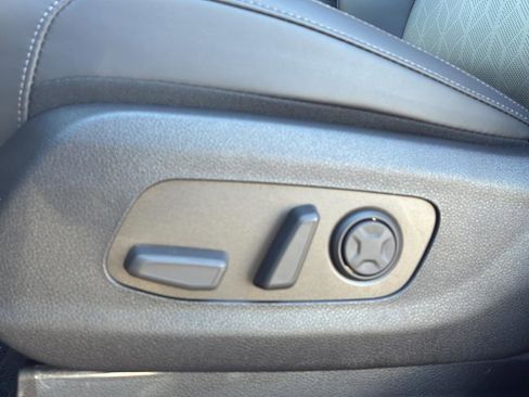 New 2026 Kia Carnival LXS image 11