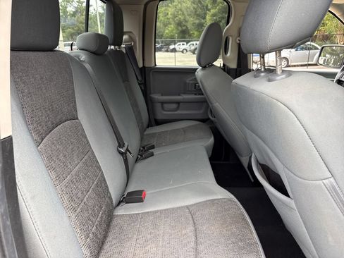 Used 2014 RAM 1500 Big Horn RWD image 28