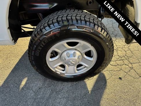 Used 2016 RAM 2500 Tradesman w/ Protection Group image 7