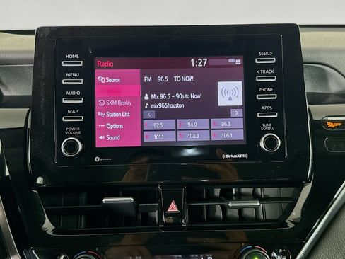 Used 2024 Toyota Camry SE FWD image 16