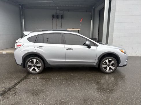 Used 2014 Subaru Crosstrek Touring image 9