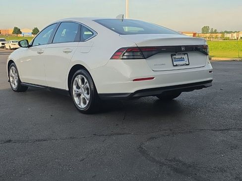 Used 2025 Honda Accord LX image 5
