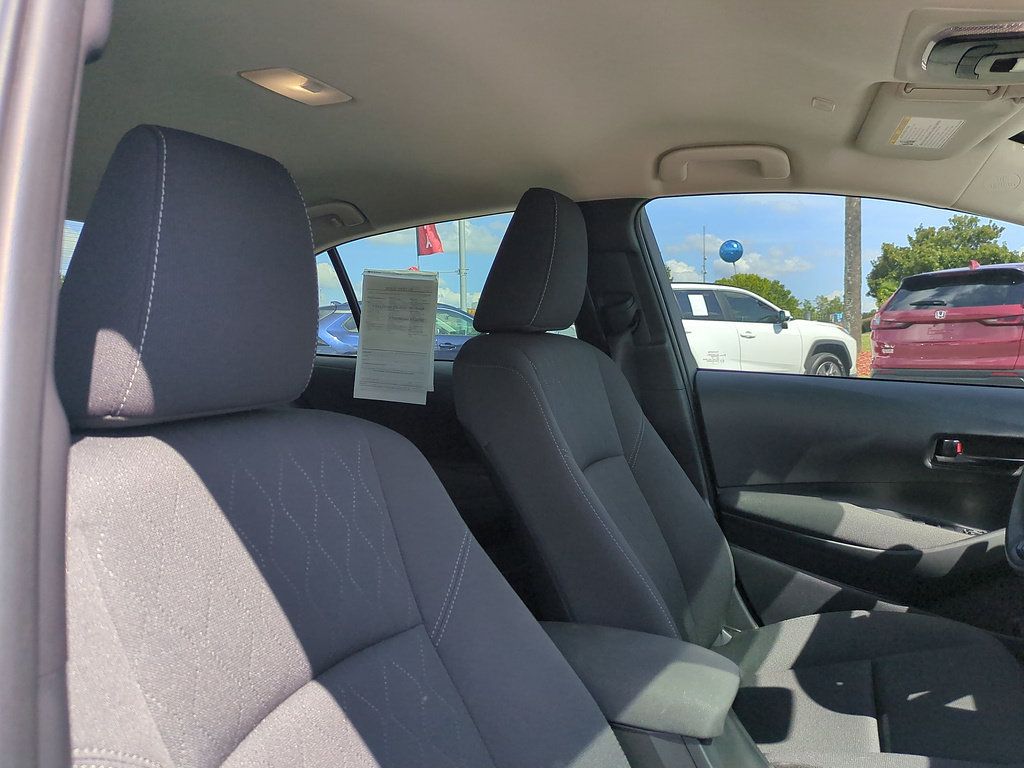 Certified 2023 Toyota Corolla LE FWD image 31