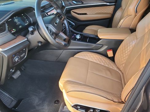 Used 2022 Jeep Grand Cherokee Summit w/ Advanced Protech Group IV image 7