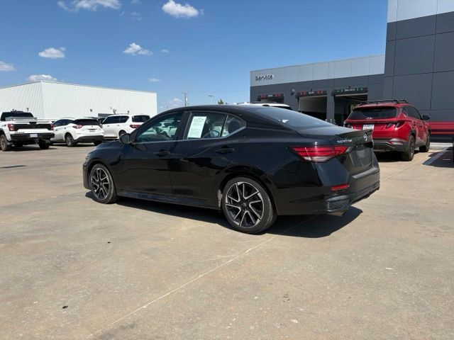 Used 2025 Nissan Sentra SR FWD image 4
