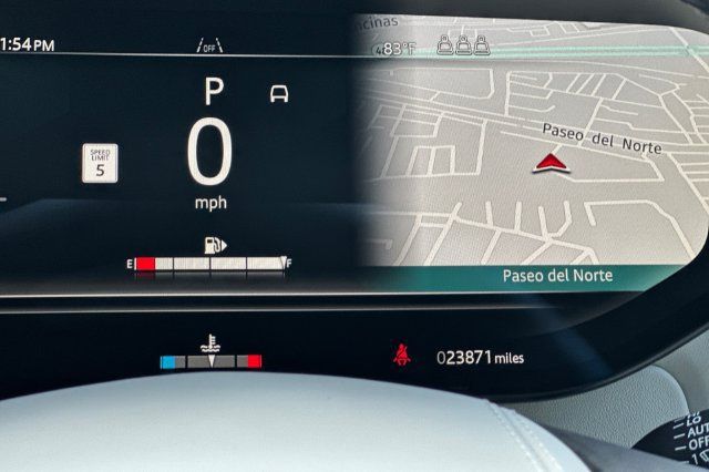 Certified 2025 Land Rover Range Rover Sport SE AWD/4WD image 27