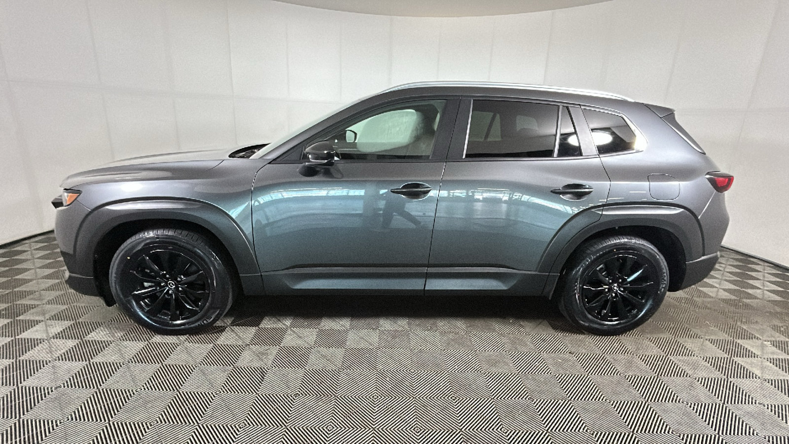 Used 2025 MAZDA CX-50 AWD 2.5 S w/ Preferred Package image 6