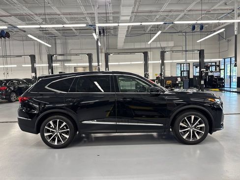 Certified 2026 Acura MDX FWD w/ Technology Package image 2