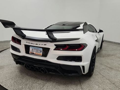 Used 2025 Chevrolet Corvette Z06 w/ Battery Protection Package image 18