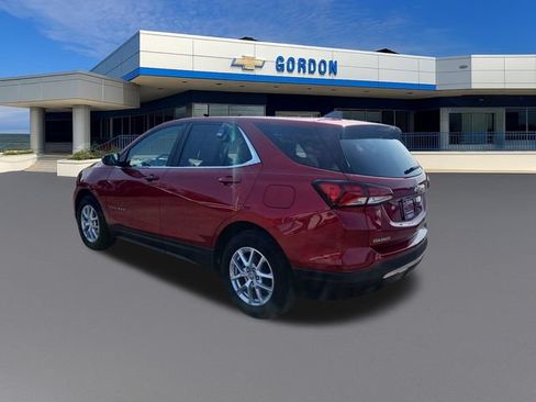 Used 2024 Chevrolet Equinox LT FWD image 3