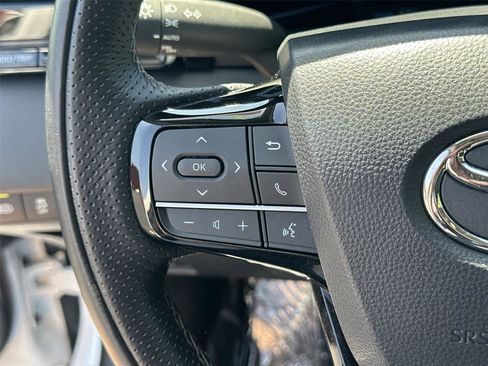 Used 2022 Toyota Mirai w/ Advanced Technology Package RWD image 34