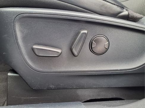 Used 2024 Ford Escape ST-Line AWD/4WD image 18