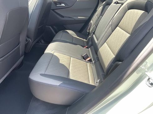 Used 2025 Chevrolet Equinox LT w/ Convenience Package II FWD image 13