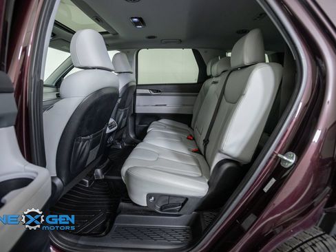 Used 2022 Hyundai Palisade SEL w/ 8P Bench Seat Package AWD/4WD image 28