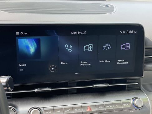 Certified 2024 Hyundai Kona SEL image 10