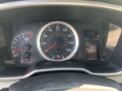 Used 2019 Toyota Corolla SE w/ Carpet Mat Package FWD image 23