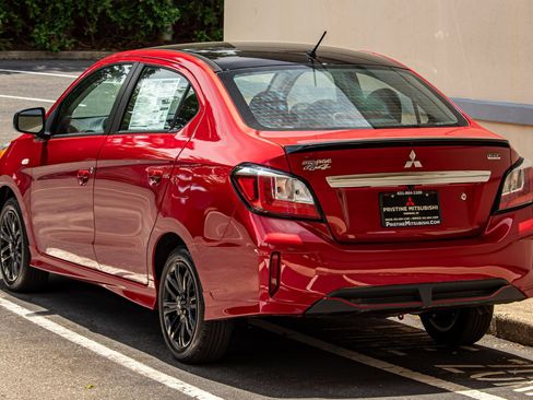 New 2024 Mitsubishi Mirage G4 Black Edition FWD image 6