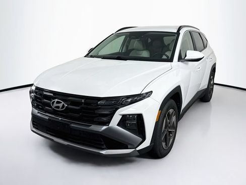 Certified 2025 Hyundai Tucson SEL FWD image 4