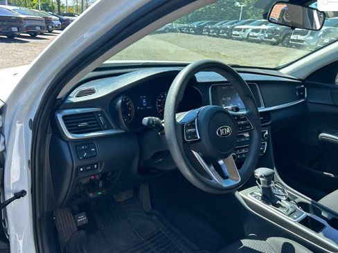 Used 2019 Kia Optima LX FWD image 5