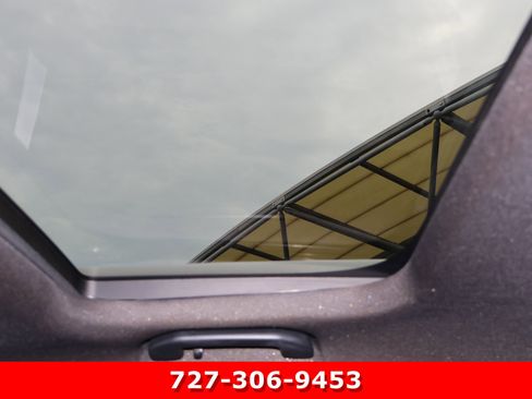 Certified 2021 Mercedes-Benz GLB 250 image 5