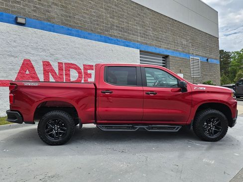 Used 2022 Chevrolet Silverado 1500 LT Trail Boss image 8