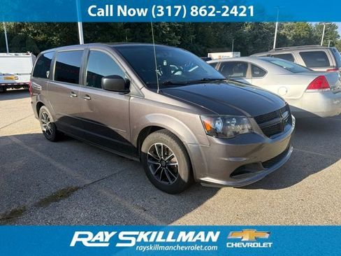 Used 2015 Dodge Grand Caravan SE w/ Quick Order Package 29E SE FWD image 1