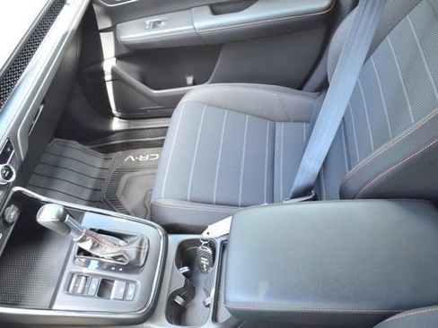 Used 2024 Honda CR-V Sport image 25