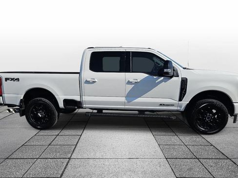Used 2025 Ford F250 Lariat w/ Lariat Ultimate Package AWD/4WD image 4