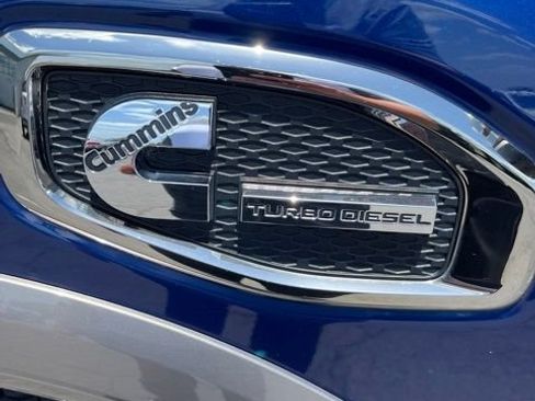 Used 2016 Nissan Titan Platinum Reserve AWD/4WD image 4