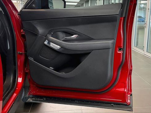 Used 2019 Jaguar E-PACE S image 23