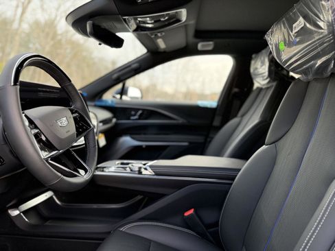 New 2026 Cadillac Lyriq Premium Sport image 11