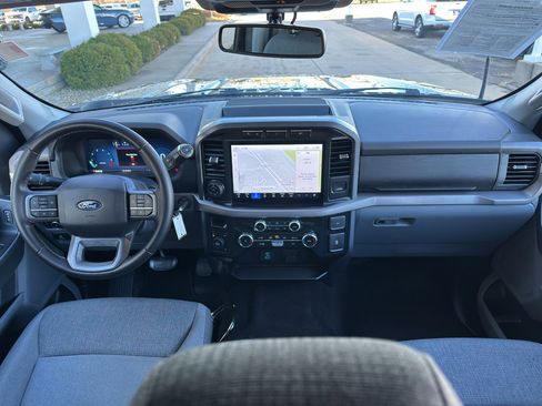 Used 2024 Ford F150 XLT image 13